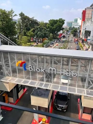 Blok M